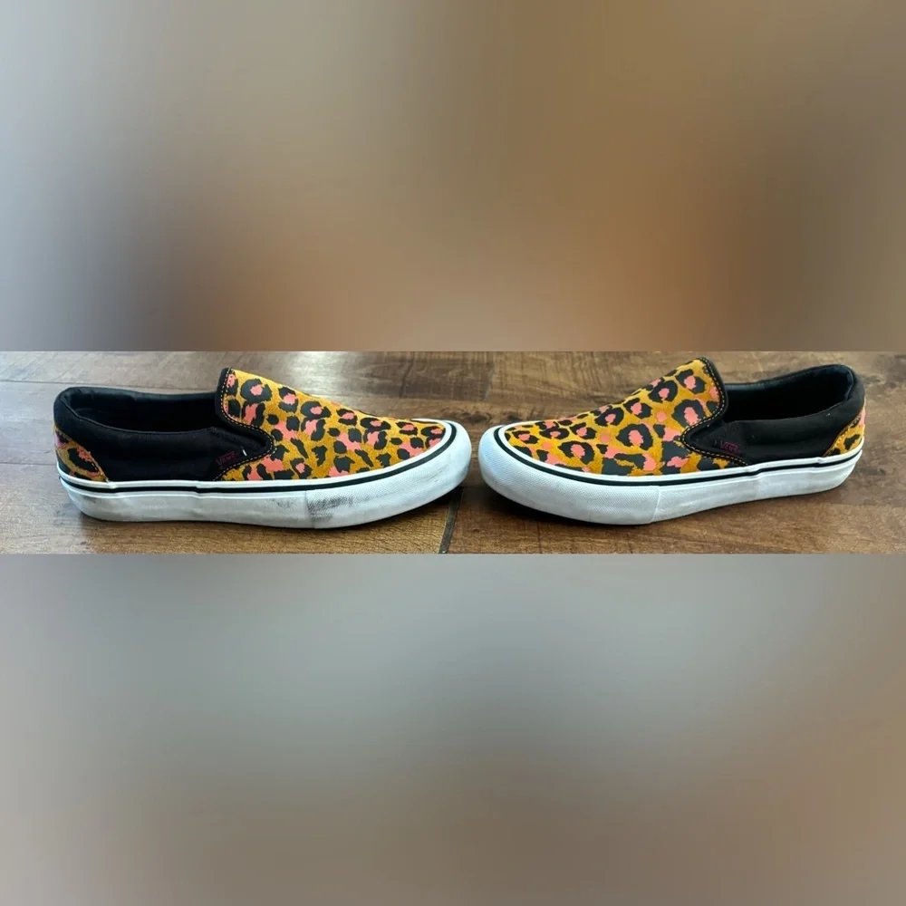 Vans off the wall slip on Pro 